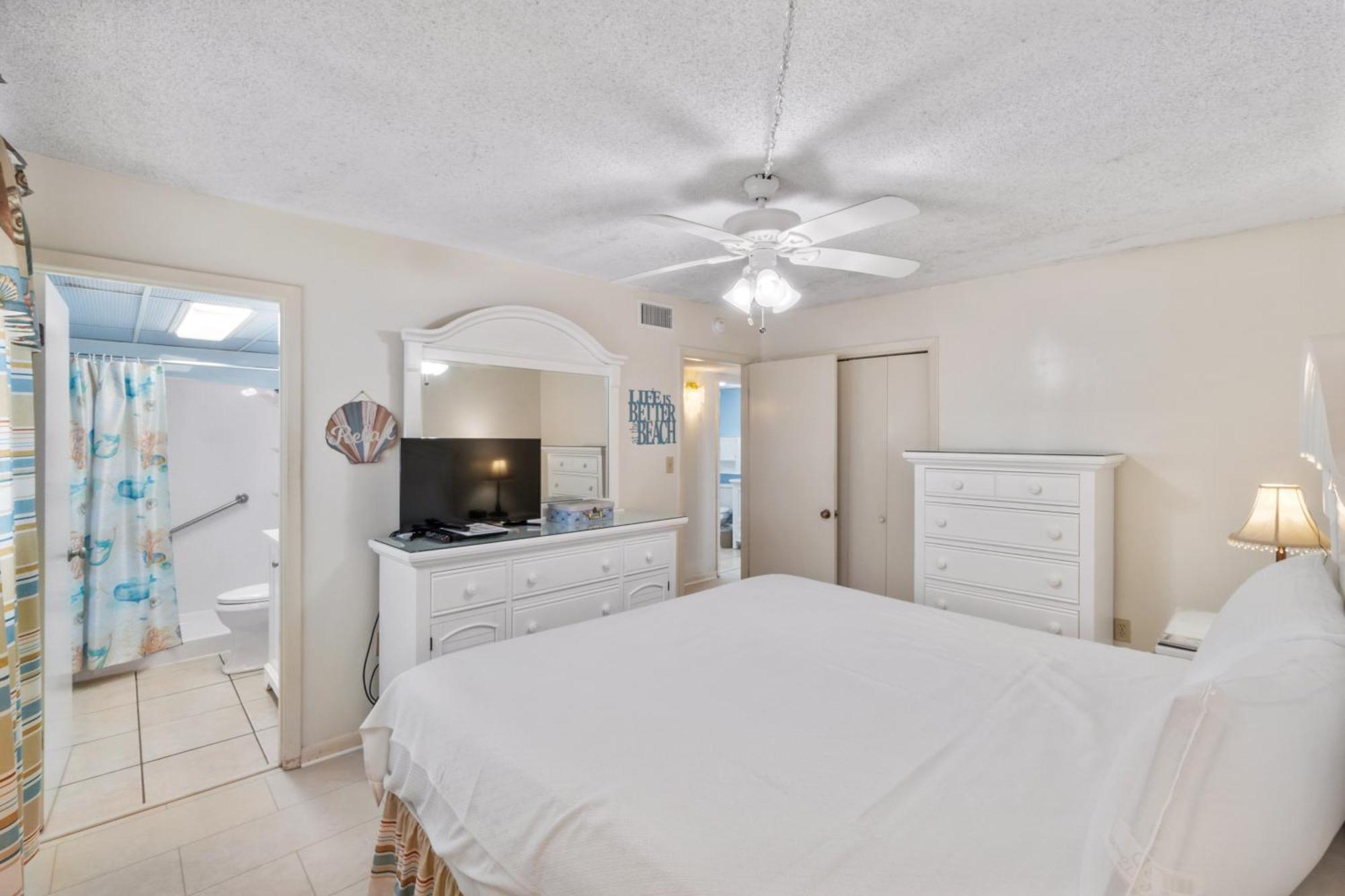 The Gulf Tower Condos Gulf Shores Room photo